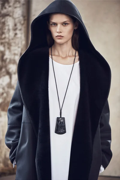 Look 5